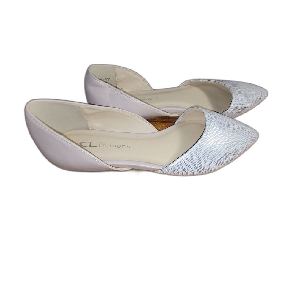 CL by Laundry Flats - Size 7.5 - Picture 6 of 6